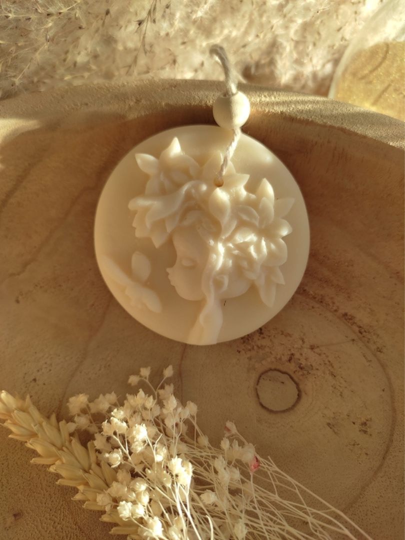 Galet parfumé pour armoires - modèle 1